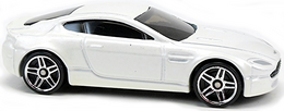 Hot Wheels 2008 - Collector # 050/172 - Hot Wheels Stars - Aston Martin V8 Vantage - White - PR5 Wheels - International Card