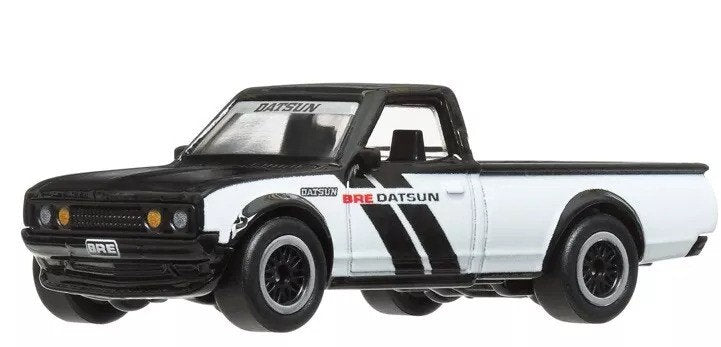Hot Wheels 2024 - Premium / BRE Datsun Diorama - BRE Datsun 620, BRE Datsun 510 Wagon, 1991 BRE Nissan Sentra SE-R & BRE Sakura Sprinter - Metal/Metal & Real Riders - Display Box