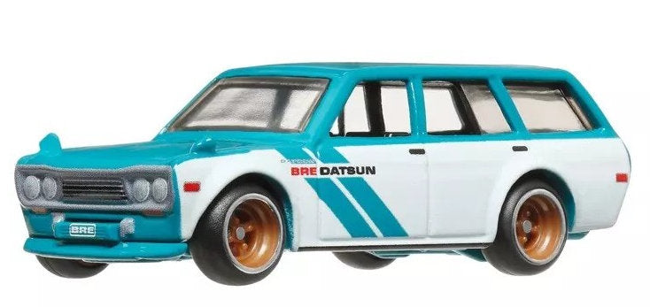 Hot Wheels 2024 - Premium / BRE Datsun Diorama - BRE Datsun 620, BRE Datsun 510 Wagon, 1991 BRE Nissan Sentra SE-R & BRE Sakura Sprinter - Metal/Metal & Real Riders - Display Box