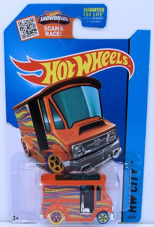 Hot Wheels 2015 - Collector # 029/250 - HW City / HW Art Cars - Bread Box - Orange - USA 'Showdown' Card