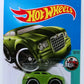 Hot Wheels 2017 - Collector # 222/365 - Tooned 10/10 - Chrysler 300C - Metalflake Green - USA Card