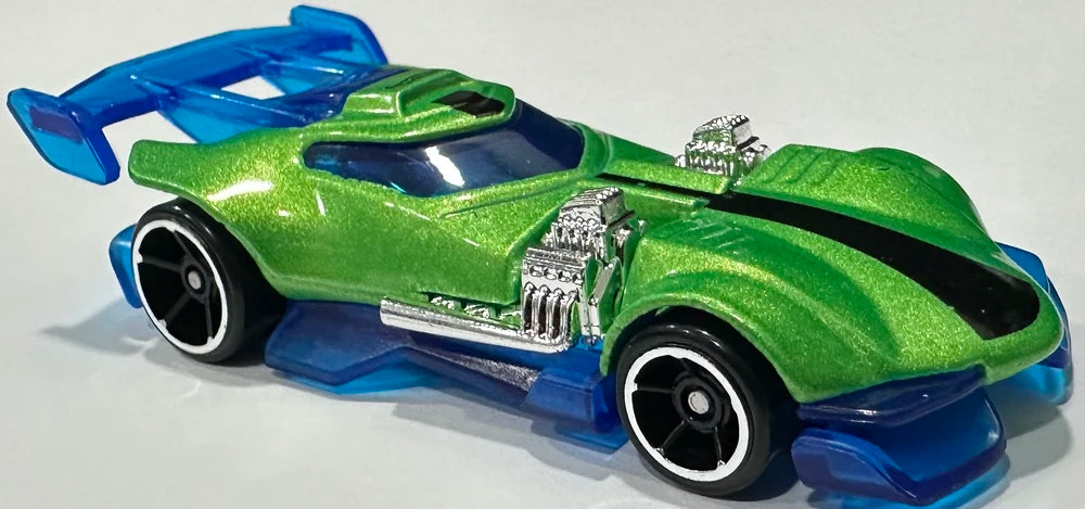 Hot Wheels 2025 - Collector # 019/250 - Hot Wheels Let's Race 1/5 - New Models - Super Twin Mill - Metalflake Green - USA Card