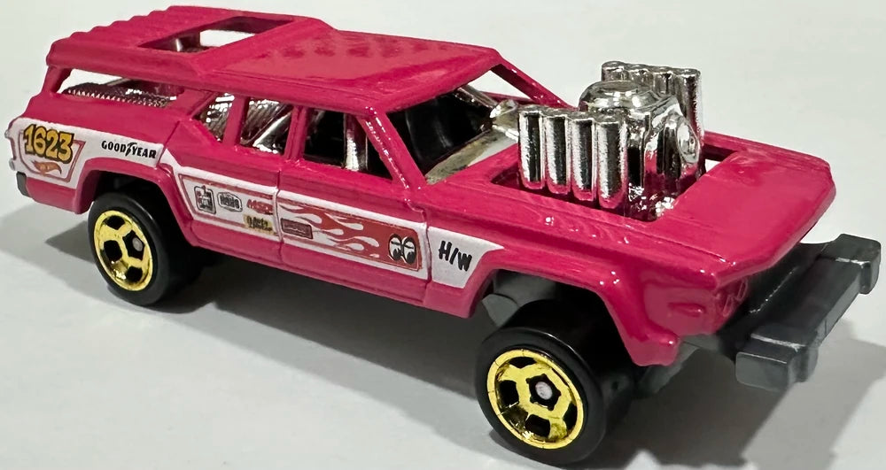 Hot Wheels 2025 - Collector # 091/250 - HW Reverse Rake 1/5 - Cruise Bruiser - Deep Pink with Mooneyes & other Racing Decals - USA Card