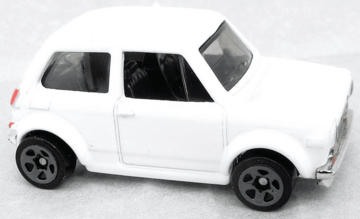 Hot Wheels 2022 - Collector # 141/250 - Compact Kings 4/5 - Custom '70 Honda N600 - White
