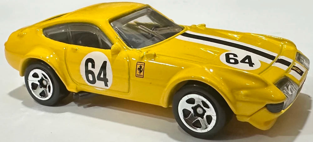 Hot Wheels 2025 - Collector # 222/250 - Race Day 10/10 - Ferrari 365 GTB4 Competizione - Yellow / #64 - 5 Spokes - USA 'Prancing Horse' Card