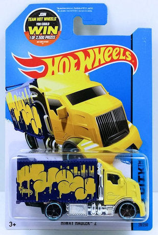 Hot Wheels HW City Works 08/10 '09 Black & Yellow Hiway Hauler Toy Truck 114 190 Short Card