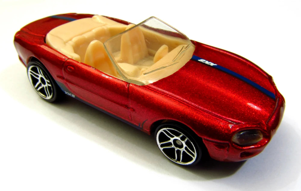 Hot Wheels 2001 - Collector # 161/240 - Jaguar XK8 - Metallic Red - PR5 Wheels - USA Card