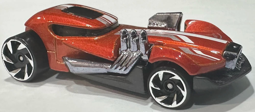 Hot Wheels 2025 - Collector # 218/250 - Muscle Mania 7/10 - New Models - Mod Mill - Metalflake Orange - USA Card