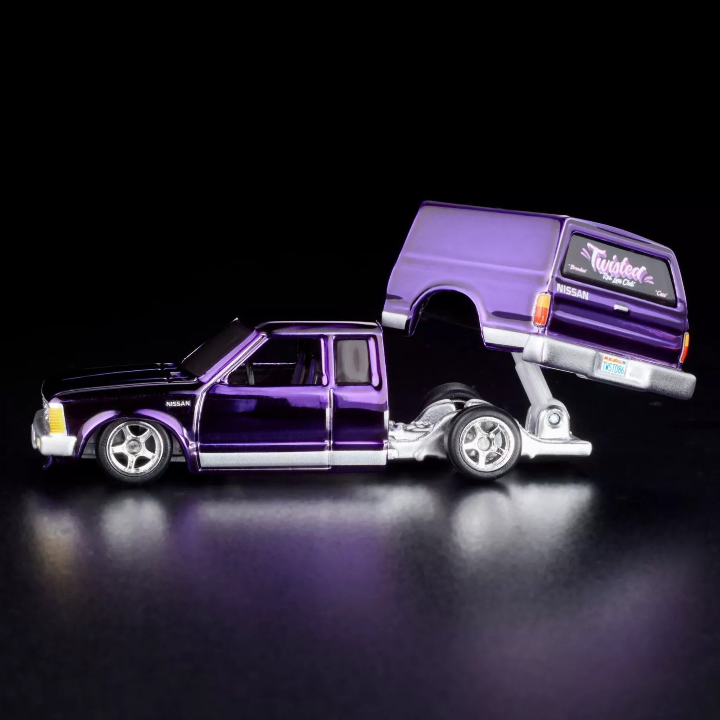 Hot Wheels 2024 - Mattel Creations / HWC - 1986 Nissan 720 King Cab - Spectraflame Purple - Metal/Metal & Real Riders - Pickup Bed Twists - Acrylic Display Box