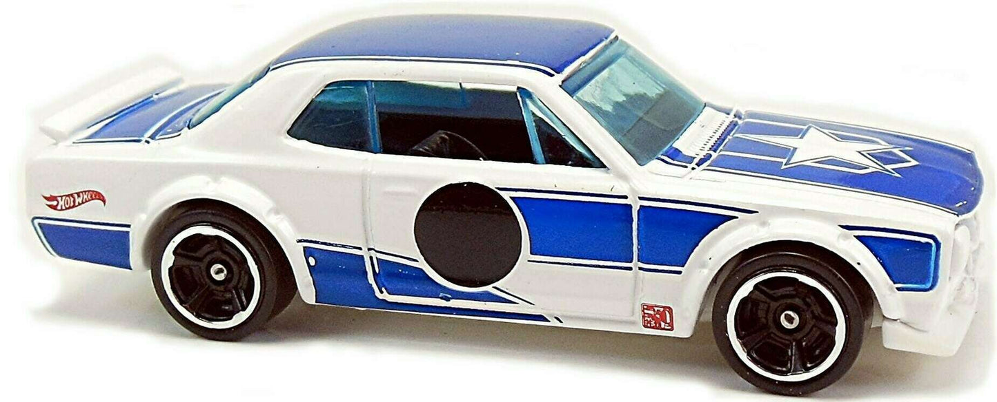 Hot Wheels 2017 - Collector # 283/365 - Nightburnerz 9/10 - Nissan Skyline H/T 2000GT-X - White / Blue Stripes & Graphics - International Card