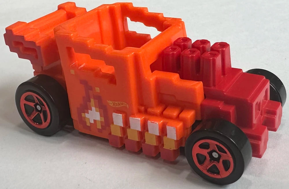 Hot Wheels 2025 - Collector # 138/250 - HW Ride-Ons 5/5 - Pixel Shaker - Orange / Flames - Red Chrome 5 Spoke Wheels - USA 'Let's Race' Card