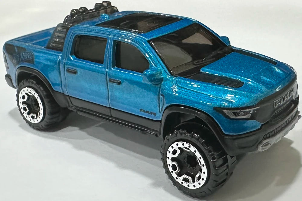 Hot Wheels 2024 - Collector # 097/250 - Factory Fresh 7/10 - New Models - '23 Ram 1500 - Blue Metalflake - IC