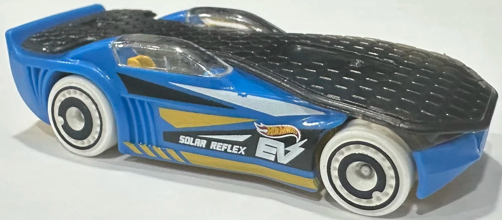 Hot Wheels 2026 - Collector # 007/250 - HW EV 1/10 - Solar Reflex - Blue / Yellow Base - White Aero Disc Wheels &amp; Tires - USA Card