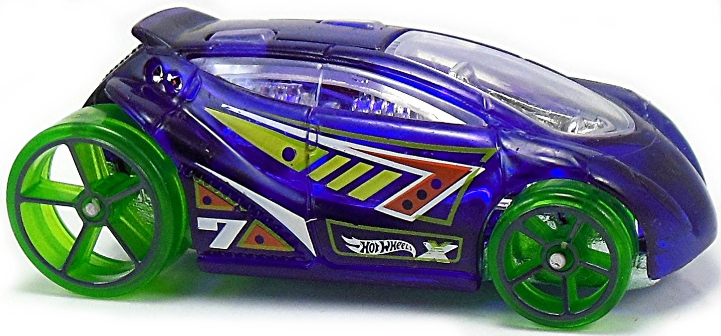 Hot Wheels 2016 - Collector # 016/250 - X-Raycers 6/10 - Vandetta - Transparent Purple - USA 'Showdown' Card