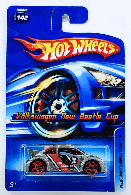 Hot Wheels 2005 - Collector # 142/187 - Volkswagen New Beetle Cup - Gray Metallic - Red PR5 Wheels - USA '06 Card