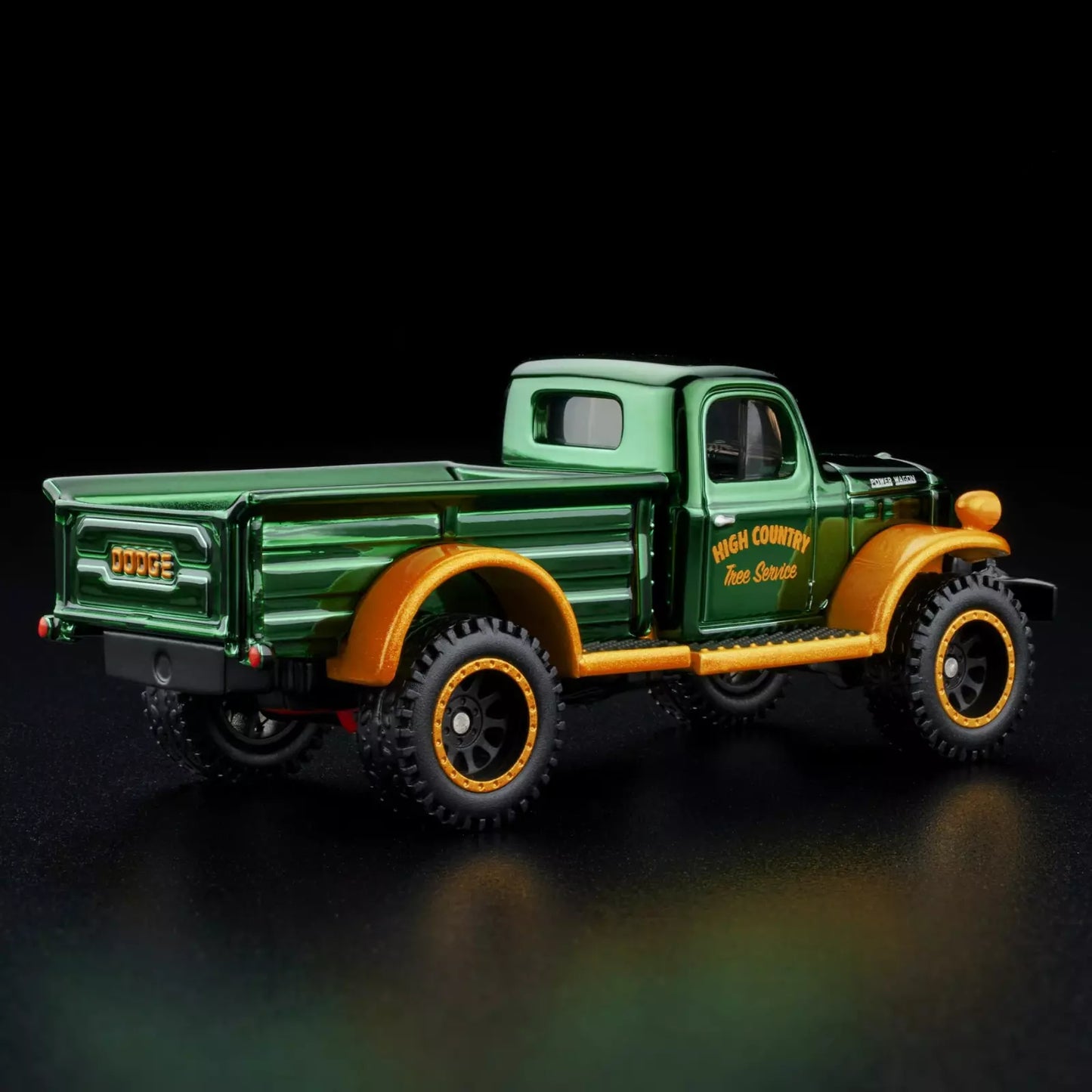 Hot Wheels 2023 - HWC / RLC Exclusive / Holiday Car - 1952 Dodge Power Wagon - Spectraflame British Racing Green - Metal/Metal - Real Riders - Swivel Frame - Acrylic Display Case