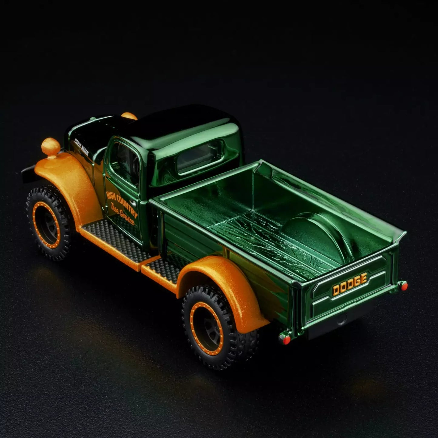 Hot Wheels 2023 - HWC / RLC Exclusive / Holiday Car - 1952 Dodge Power Wagon - Spectraflame British Racing Green - Metal/Metal - Real Riders - Swivel Frame - Acrylic Display Case