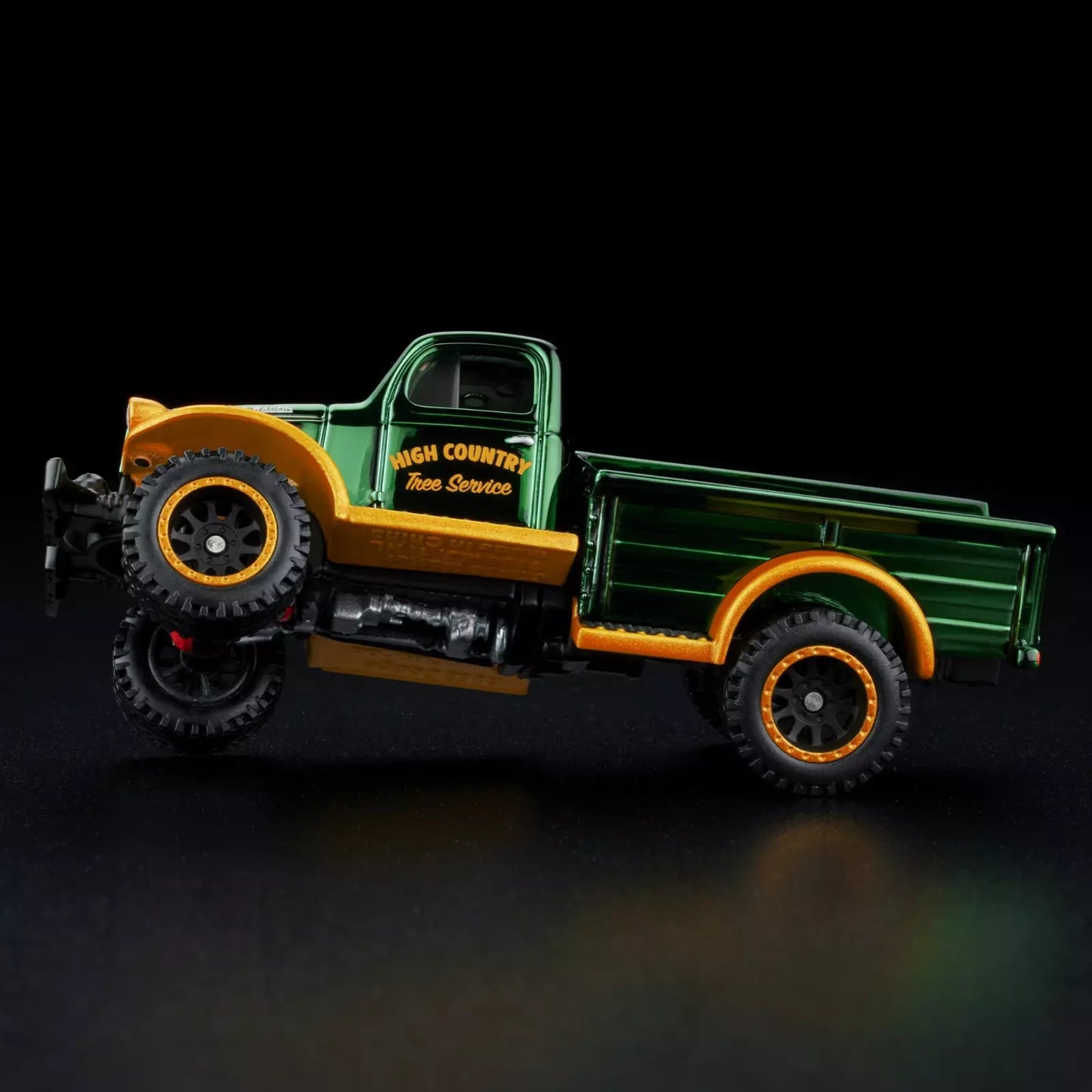 Hot Wheels 2023 - HWC / RLC Exclusive / Holiday Car - 1952 Dodge Power Wagon - Spectraflame British Racing Green - Metal/Metal - Real Riders - Swivel Frame - Acrylic Display Case