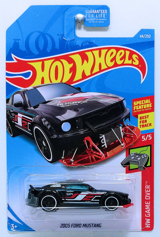Hot Wheels 2019 - Collector # 044/250 - HW Game Over 5/5 - 2005 Ford Mustang - Black - USA Card