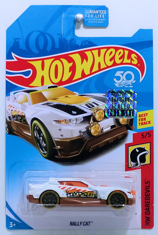 Hot Wheels 2018 - Collector # NONE - HW Daredevils 5/5 - Rally Cat - White - USA 50th Card with FSC