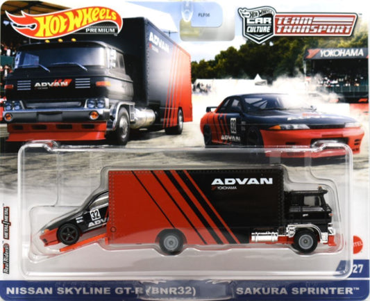 Hot Wheels 2021 - Premium / Car Culture / Team Transport # 27 - Nissan Skyline GT-R (BNR32) &amp; Sakura Sprinter - Metal/Metal and Real Riders