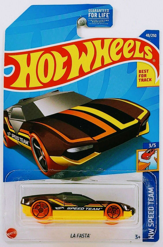 Hot Wheels 2022 - Collector # 048/250 - HW Speed Team 3/5 - La Fasta - Metallic Maroon - USA Card